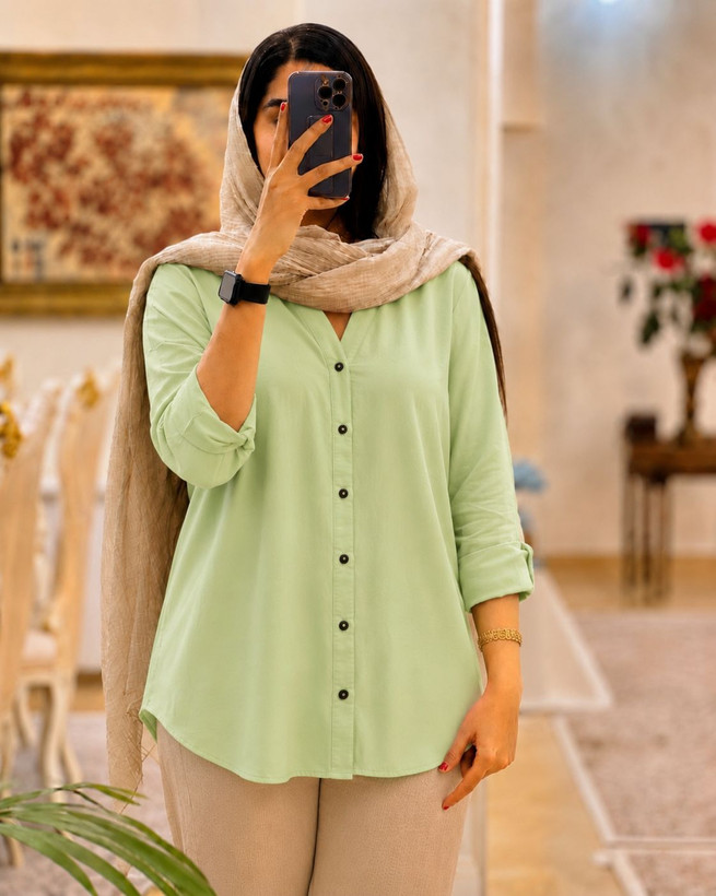 شومیز نخی زنانه ساده دکمه دار آستین بلند